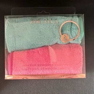 NIB Zoe Ayla Makeup Removing Cloths